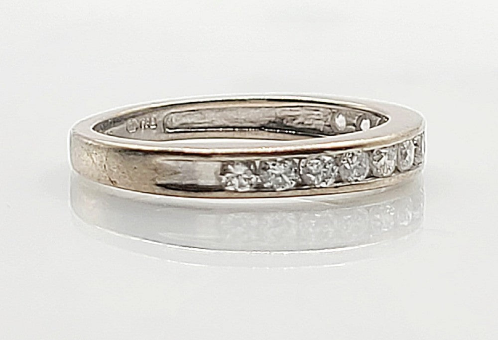 Diamond Half Eternity 18ct Gold Ring - Size I (=Indigo)