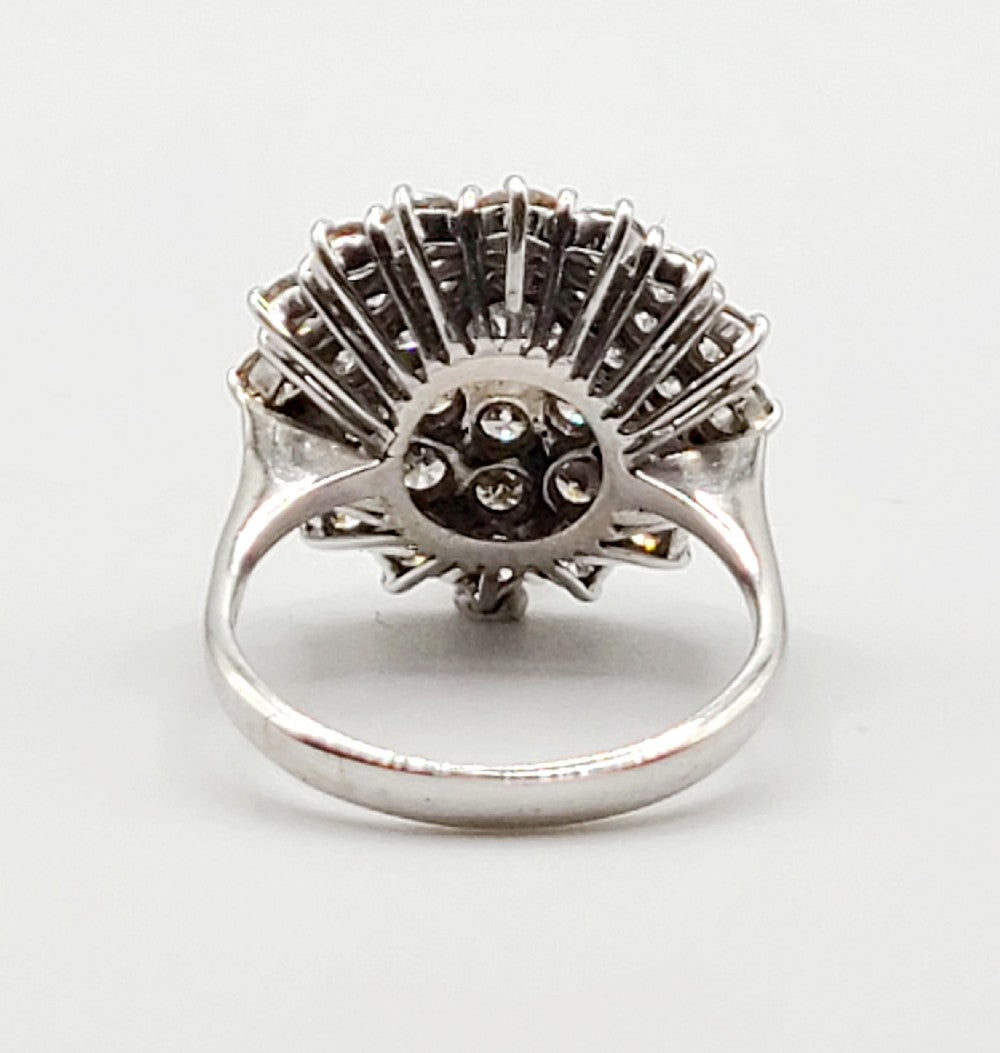 Diamond Cluster 3.5ct 18ct White Gold Ring (N)