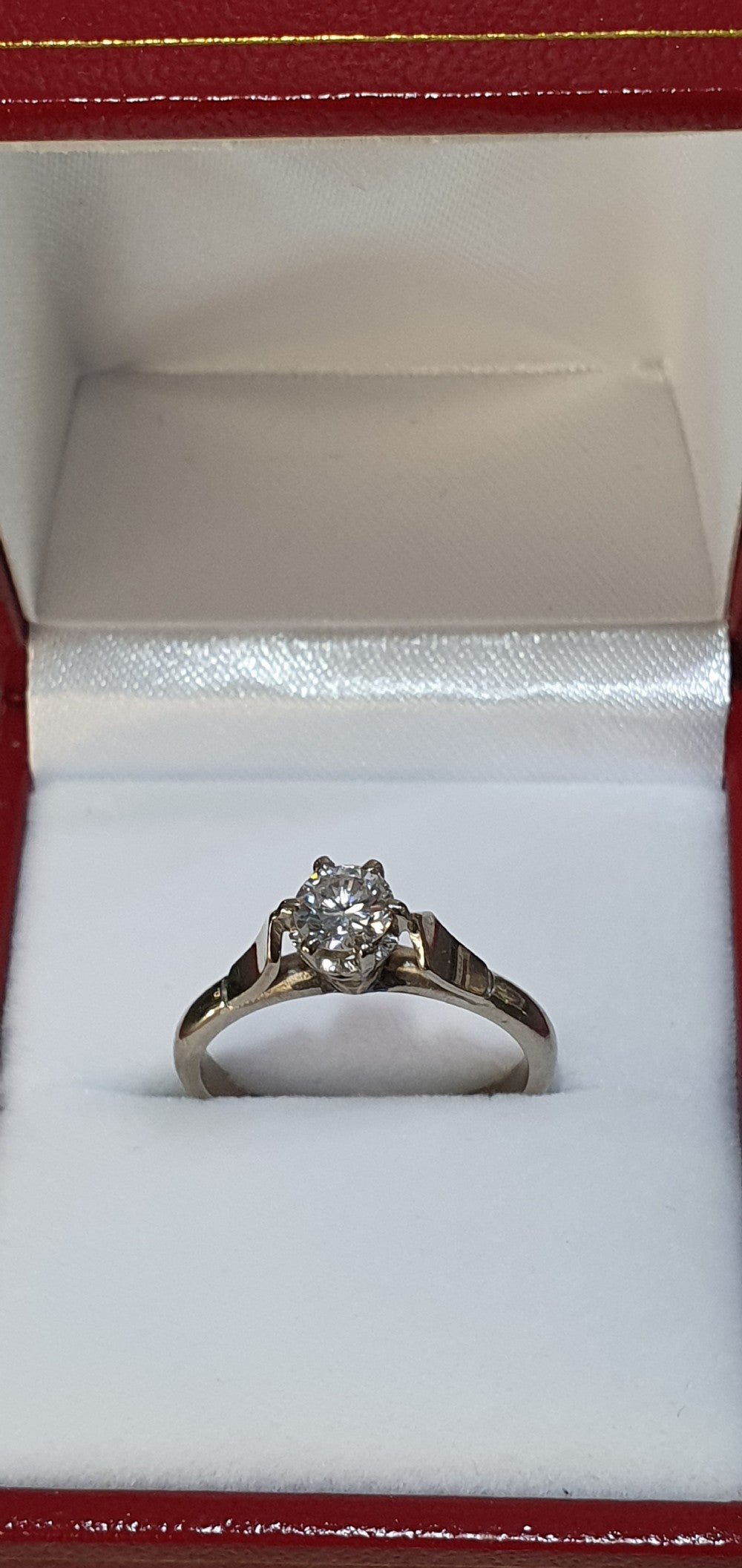 Vintage 18ct White Gold Diamond Solitaire - Size N