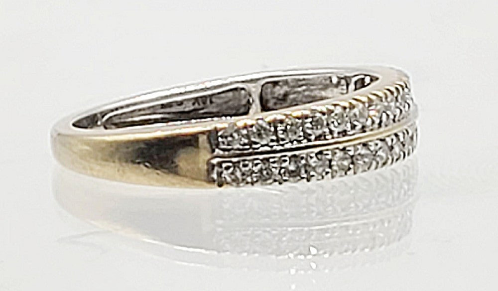 Diamond (0.27ct) 18ct Gold Cluster Ring (J)