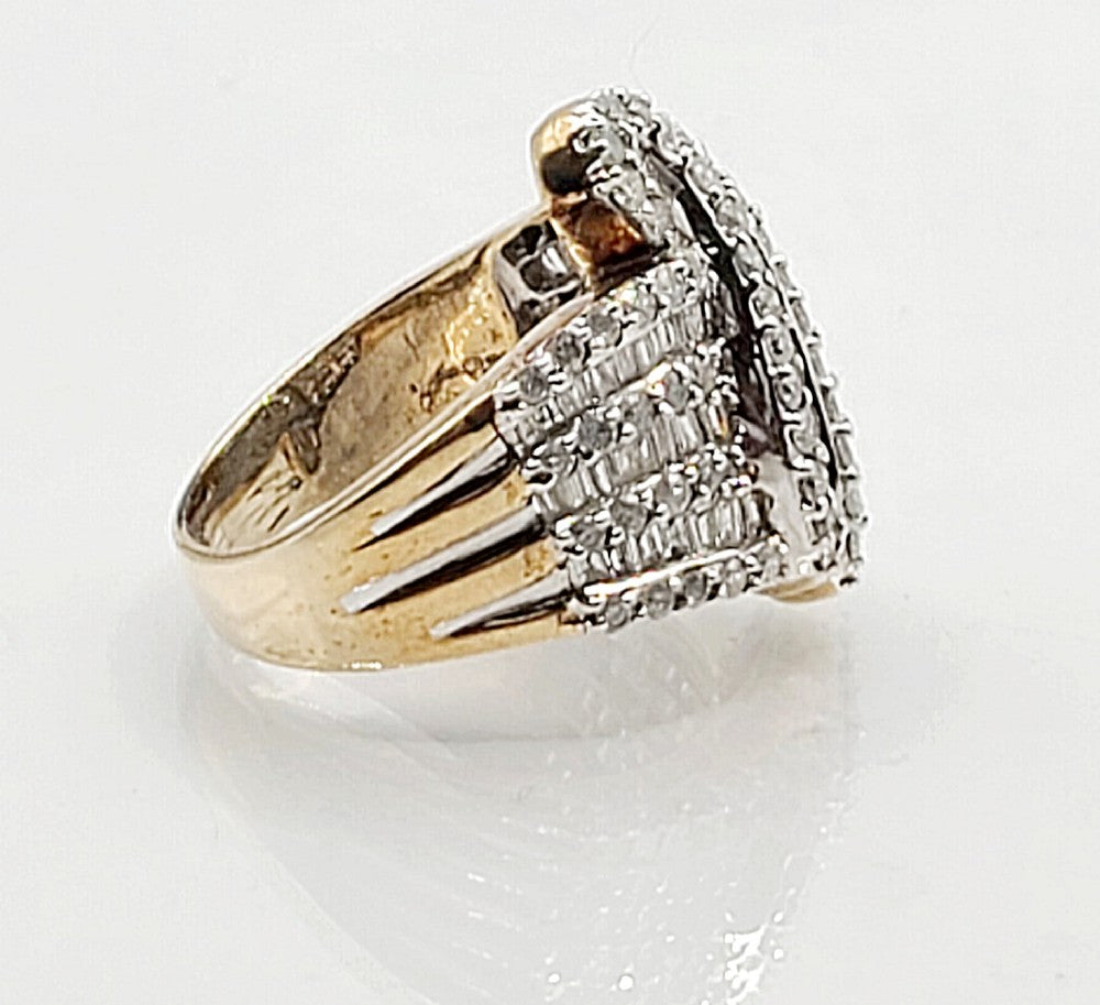 Diamond Swirl Cluster (approx 3ct) 9ct Gold Ring (P)