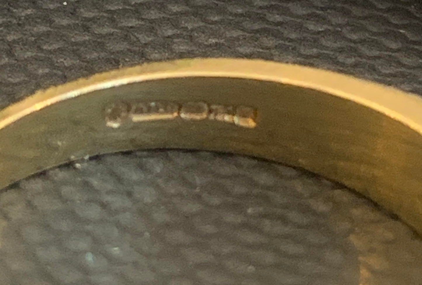 Diamond x 7 Stone Half Eternity Ring 18ct Gold - Size Q