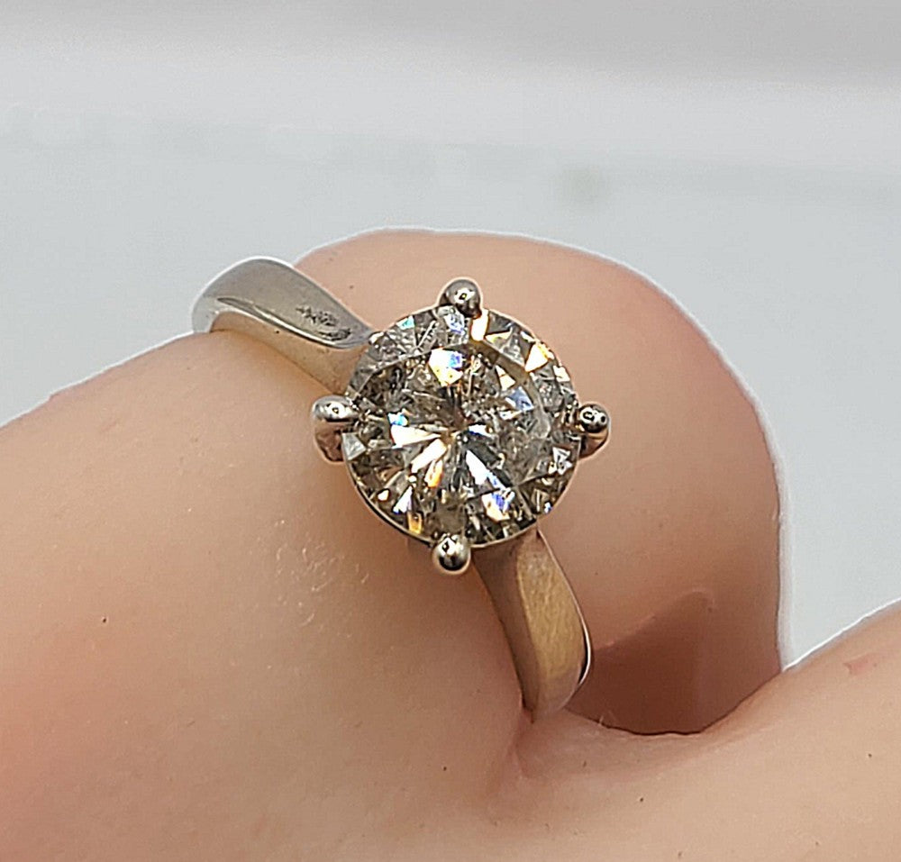 Diamond Solitaire (1ct) 14ct Gold Ring (M)