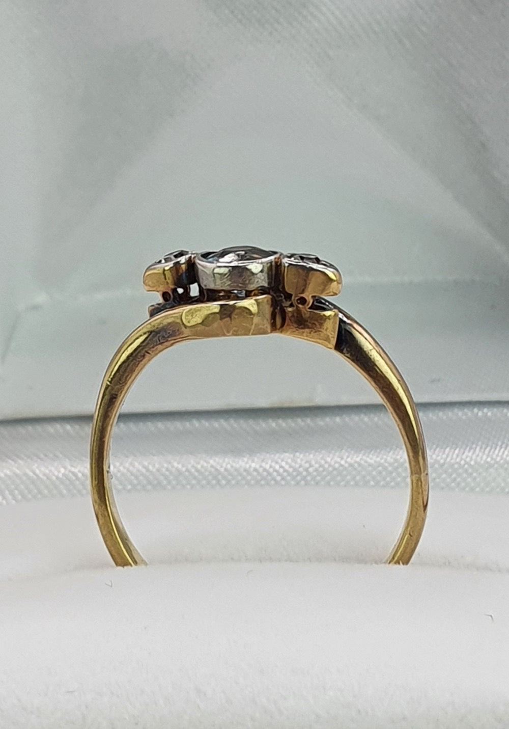 Vintage Topaz & Diamond Tourbillon Swirl Trilogy 9ct Gold Ring