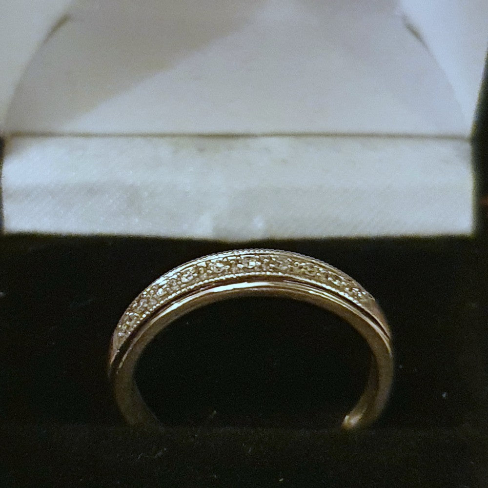 Diamonds on 9ct White Gold Half Eternity Ring - Size L