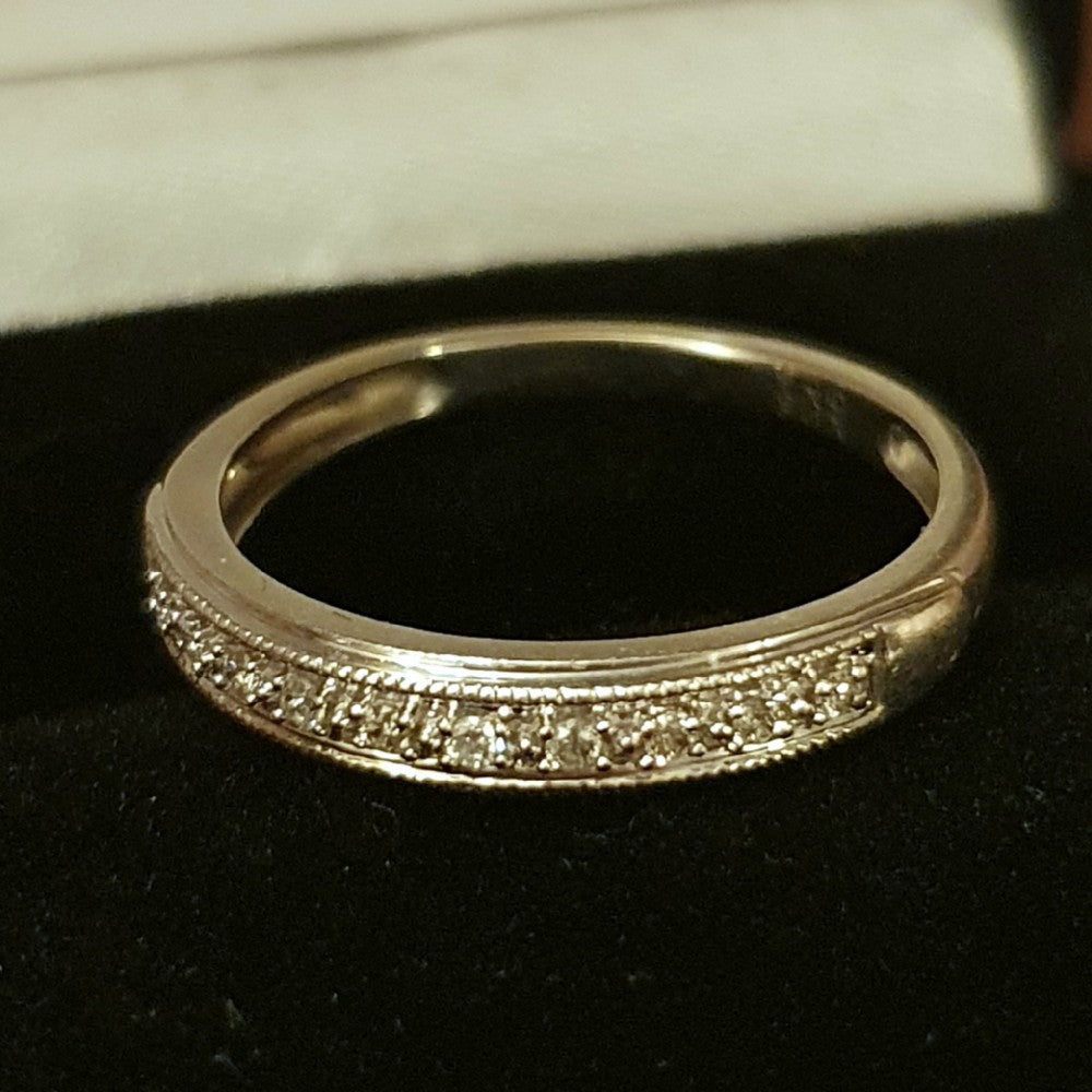 Diamonds on 9ct White Gold Half Eternity Ring - Size L