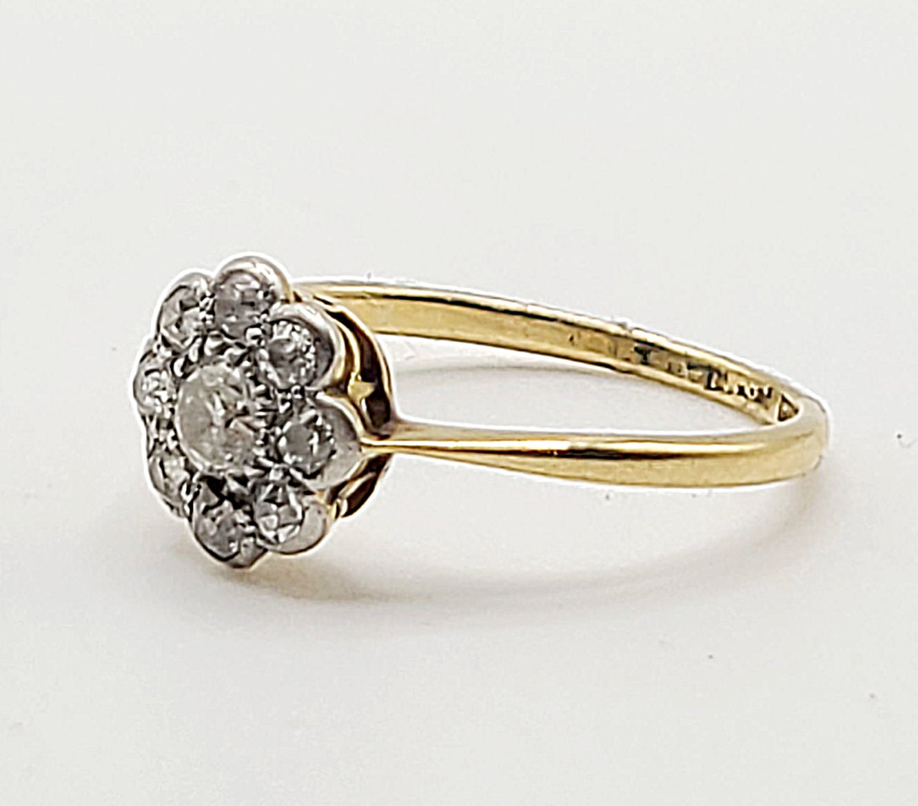 Victorian Platinum Set 18ct Gold Cluster Ring - Size L1/2