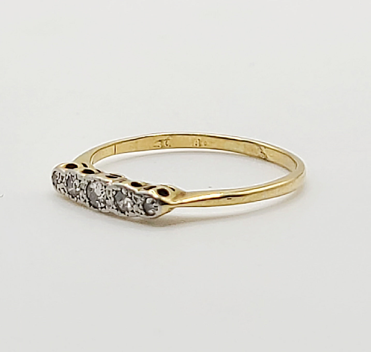 Art Deco 5 Stone Diamond & Platinum 18ct Gold Ring