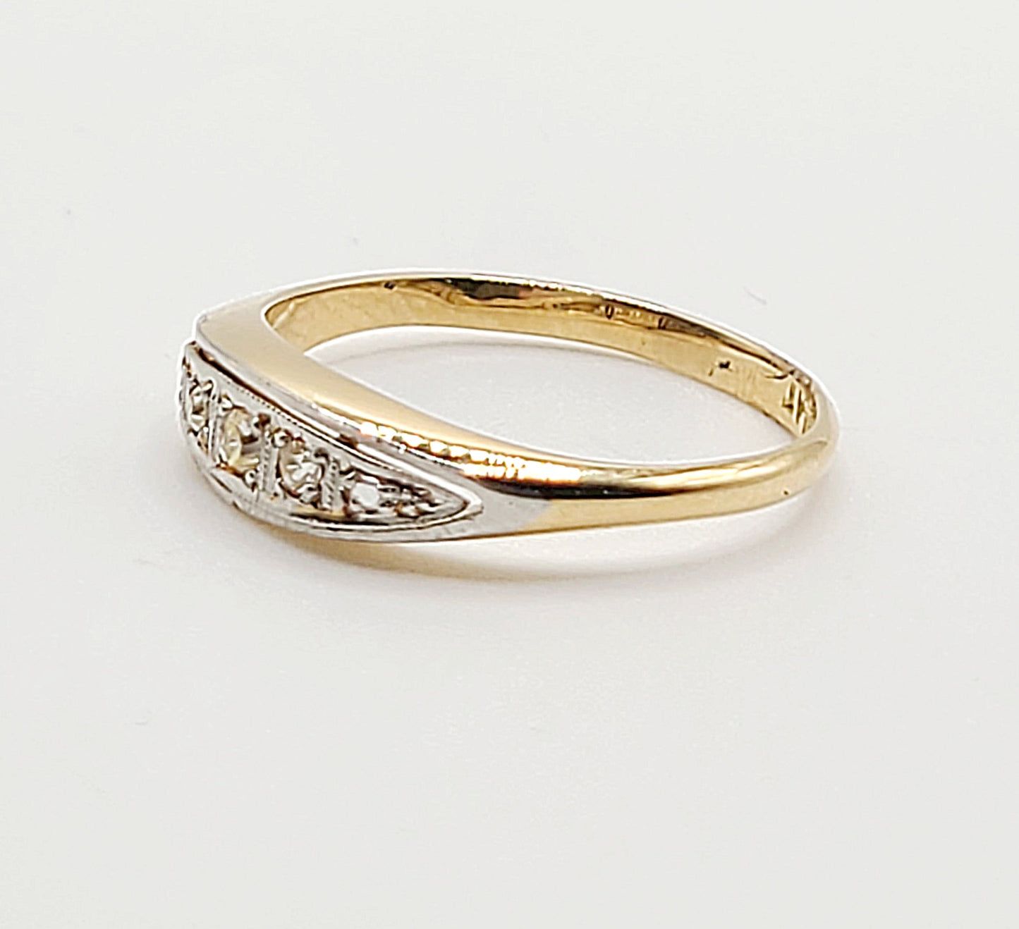 Art Deco 5 Stone Diamond Platinum & 18ct Gold Ring c1920s