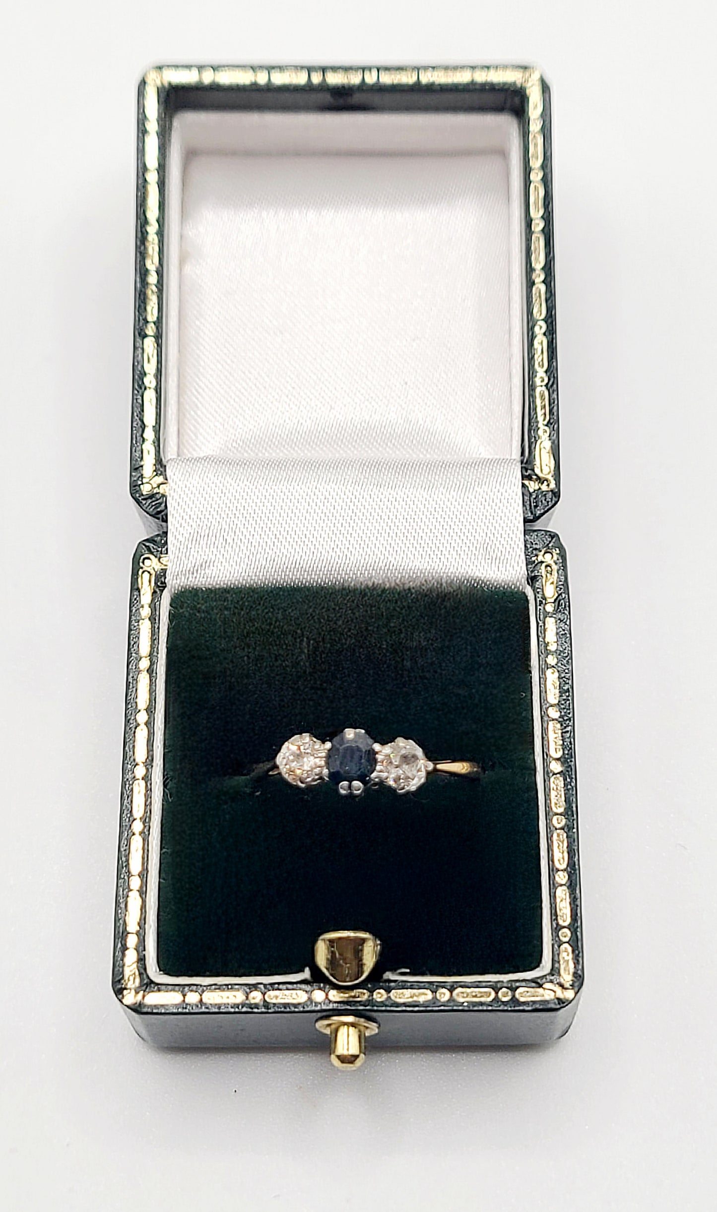 Art Deco Diamond & Sapphire 18ct Gold
