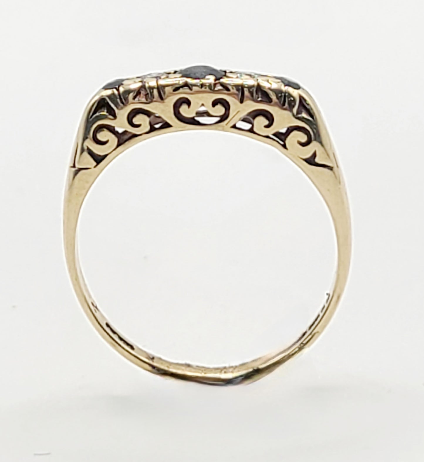 Asprey & Co 9ct gold sapphire & Diamond ring