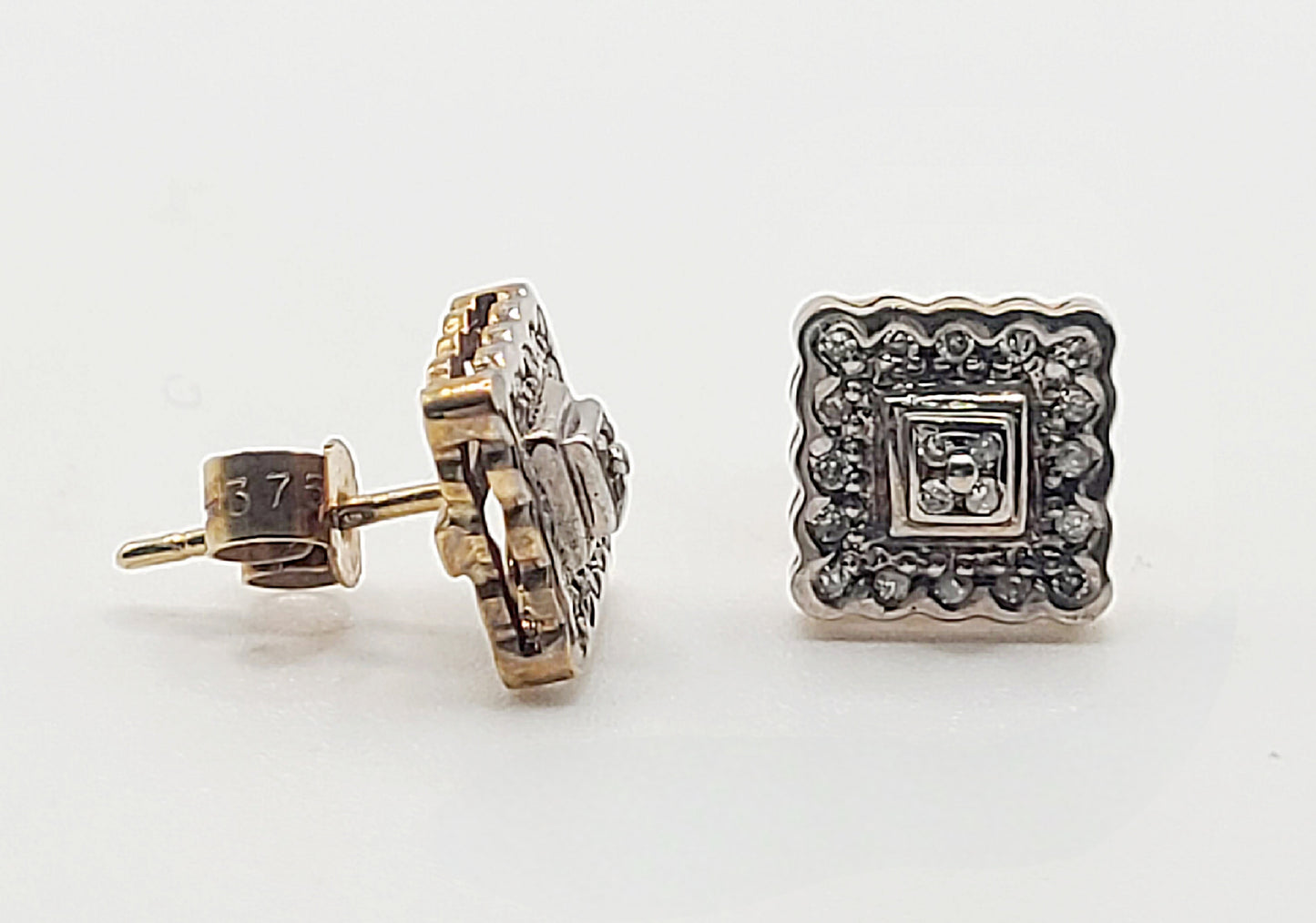 Diamond & 9ct White Gold Earrings