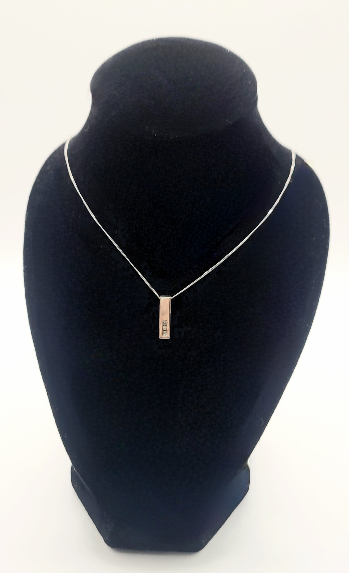 9ct White Gold Bar Pendant with Diamonds