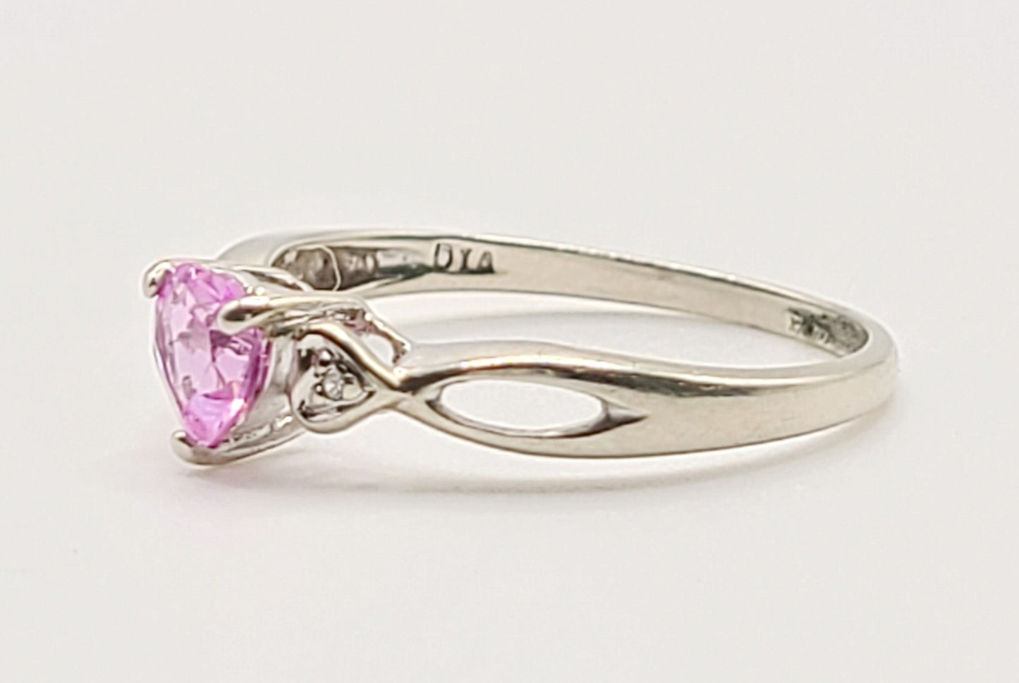 Pink Sapphire & Diamond 9ct White Gold Love Heart Ring (N1/2)