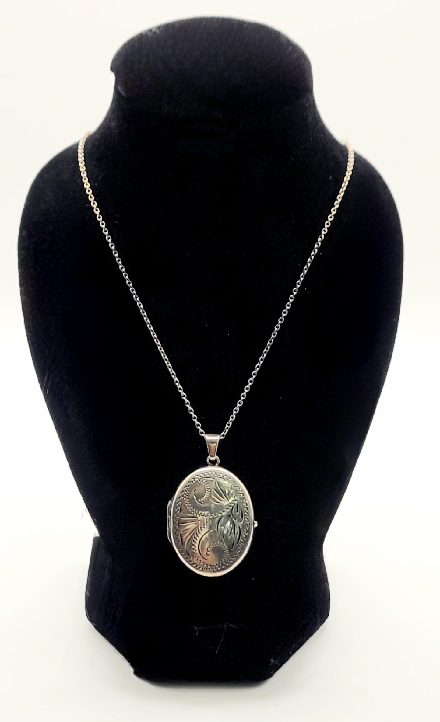 Sterling Silver Locket & Chain