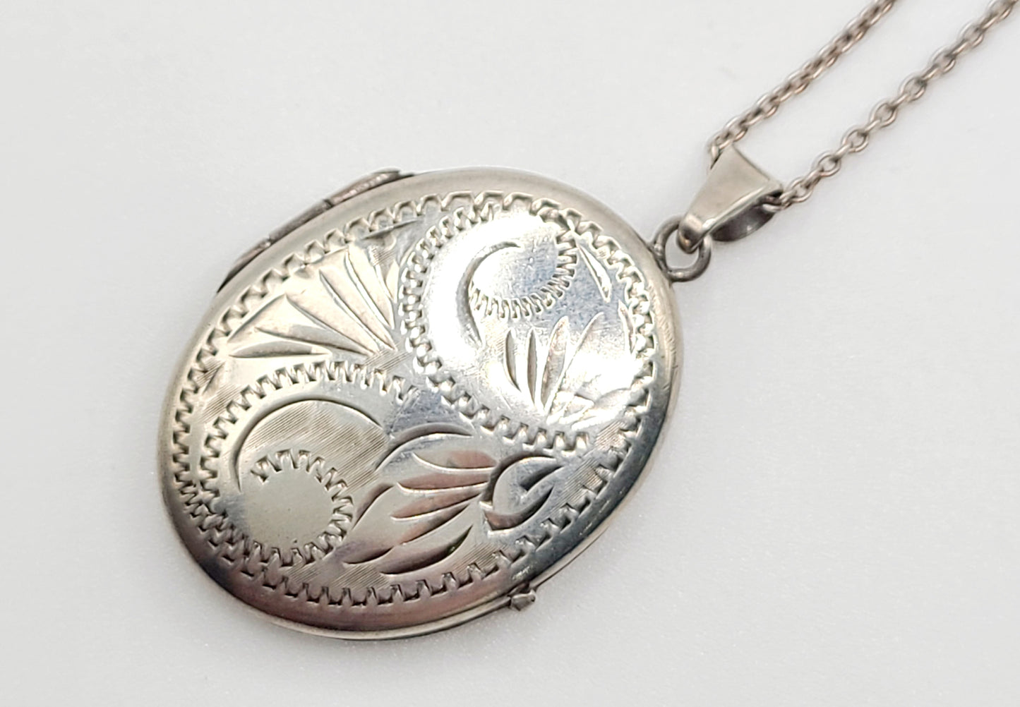 Sterling Silver Locket & Chain