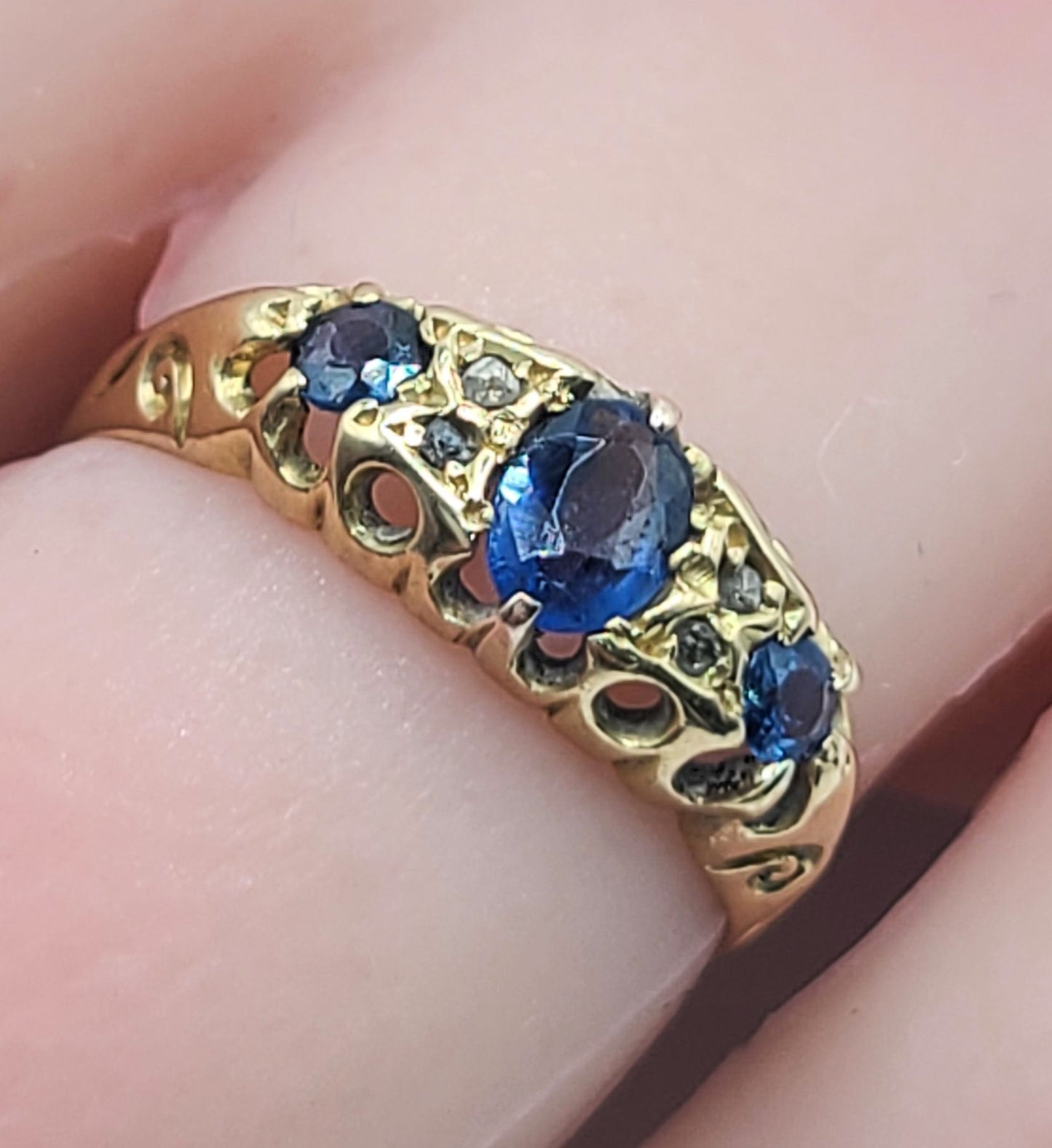 Sapphire & Diamond Edwardian 18ct. Gold Ring, Chester1910