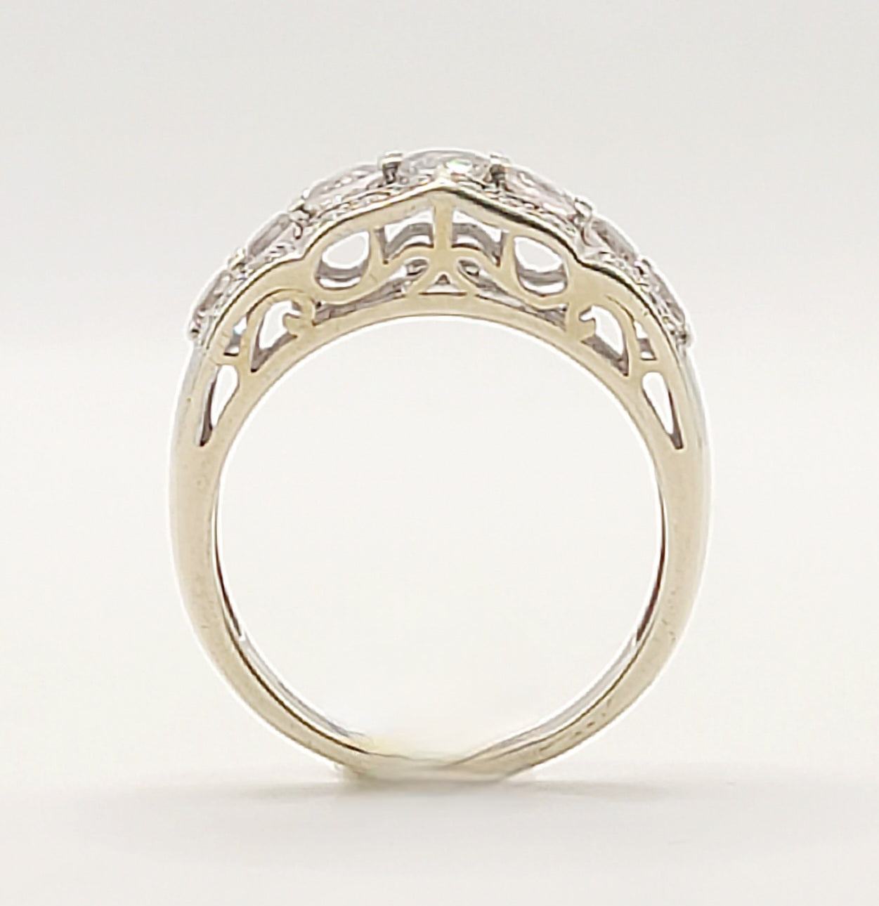 Diamond & Morganite on 9ct White Gold Ring