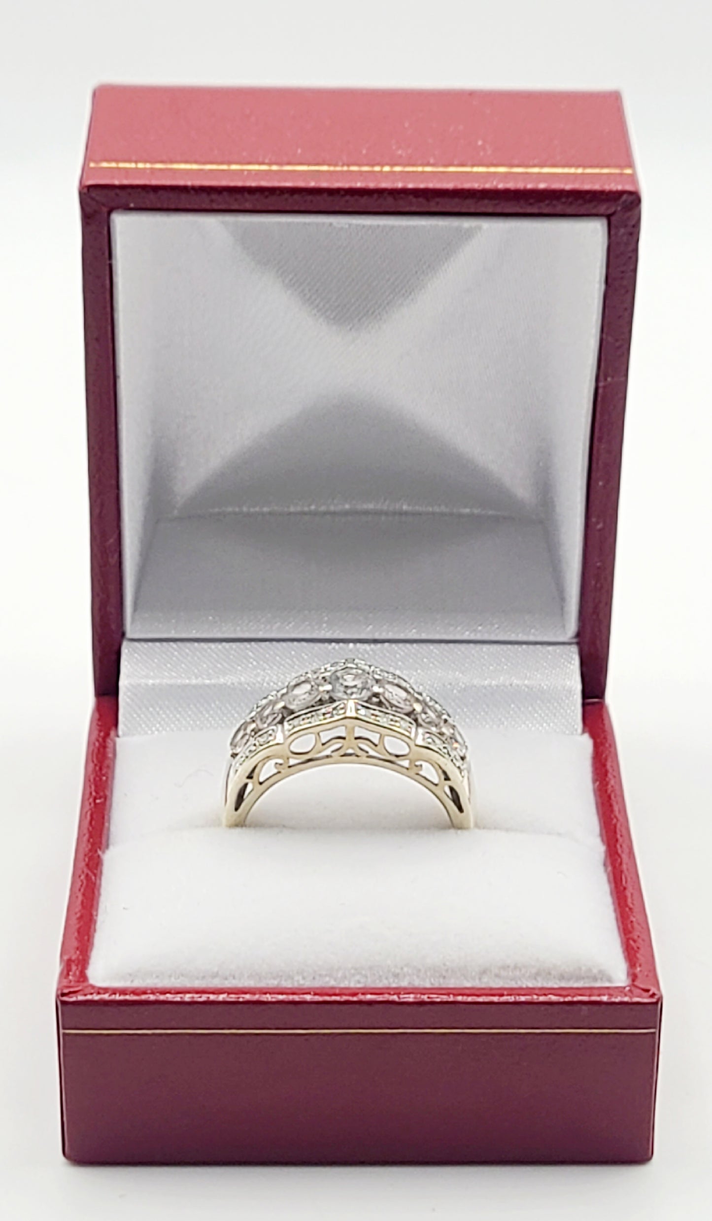 Diamond & Morganite on 9ct White Gold Ring