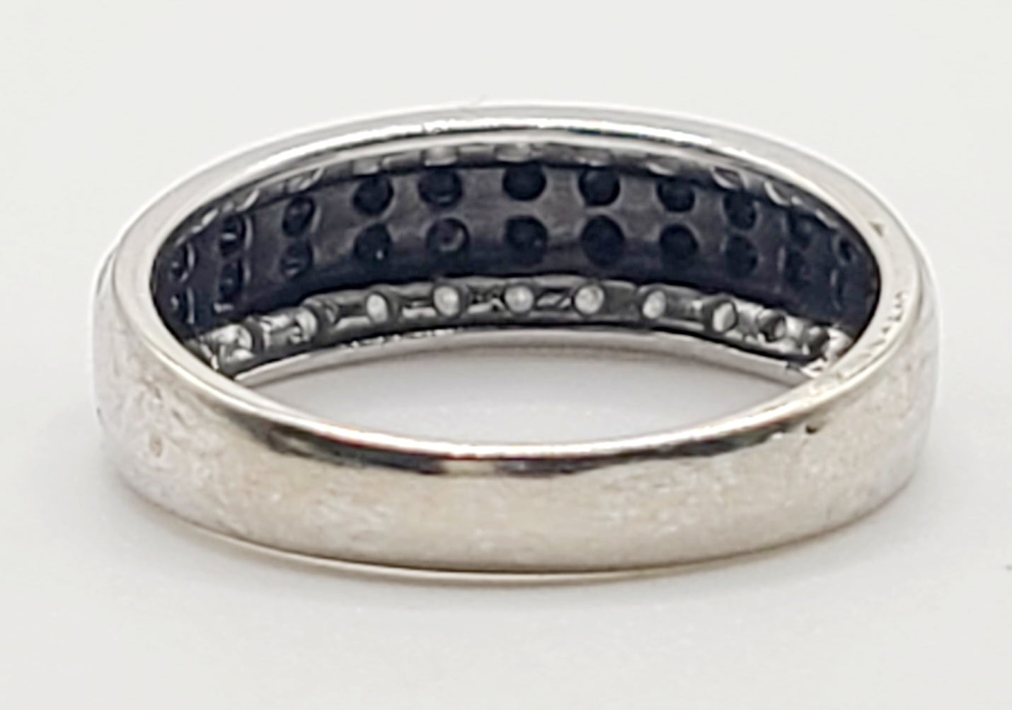 Black & White Diamond 9ct White Gold Band Ring