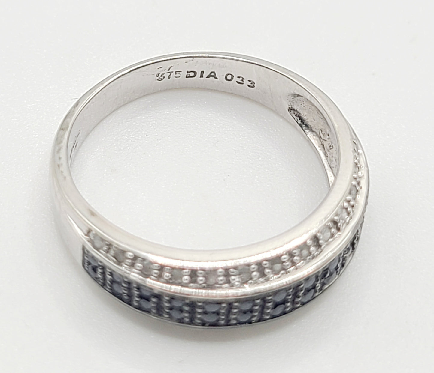 Black & White Diamond 9ct White Gold Band Ring