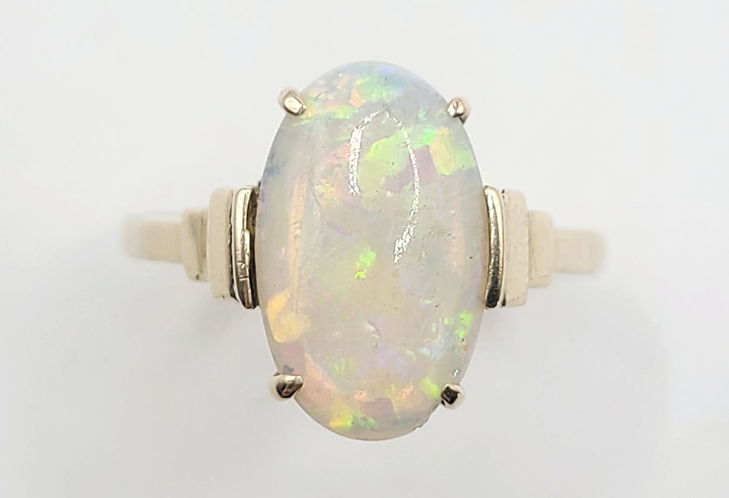 Art Deco Antique Oval Cut Opal 9ct Gold Ring c1930