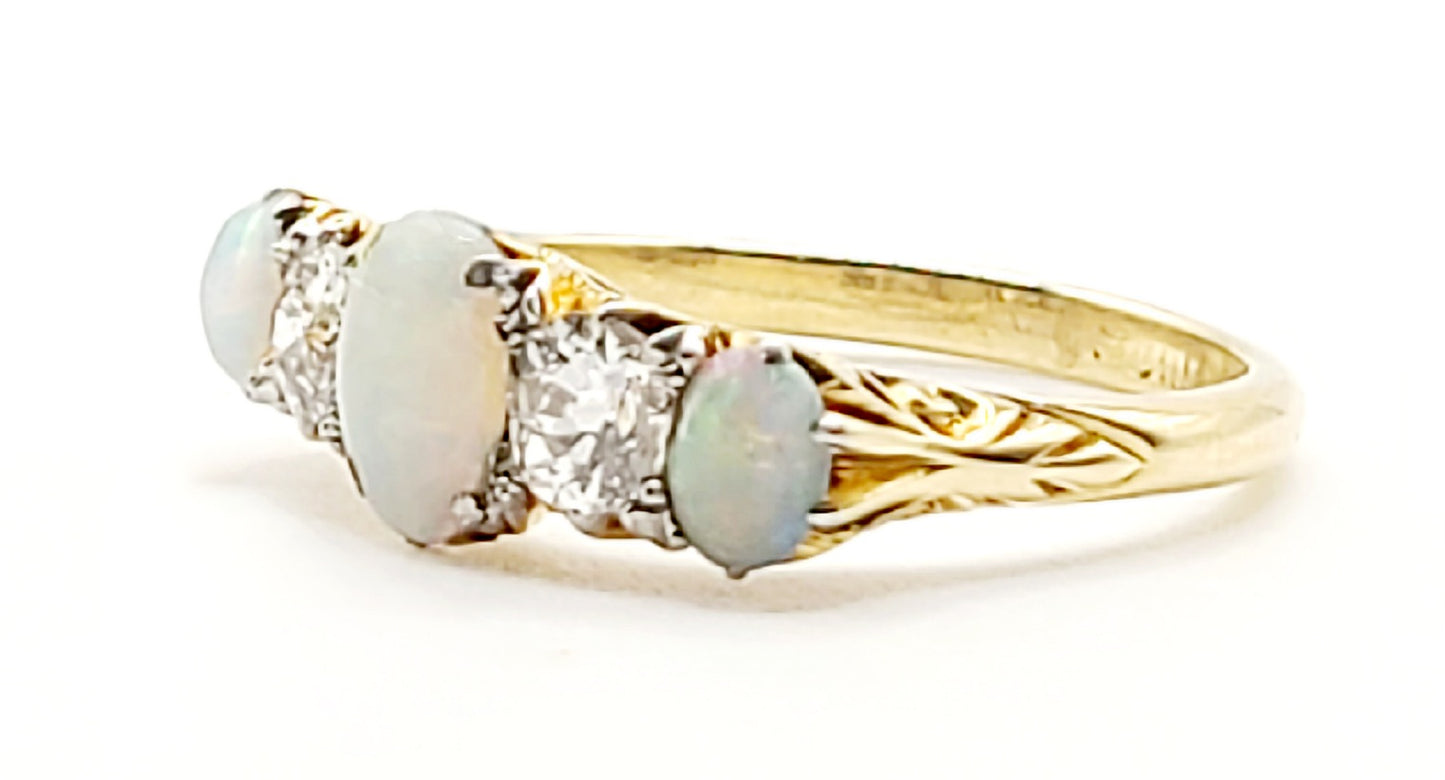 Victorian 1.25ct Opal & 0.5ct Diamond 18ct Gold Ring