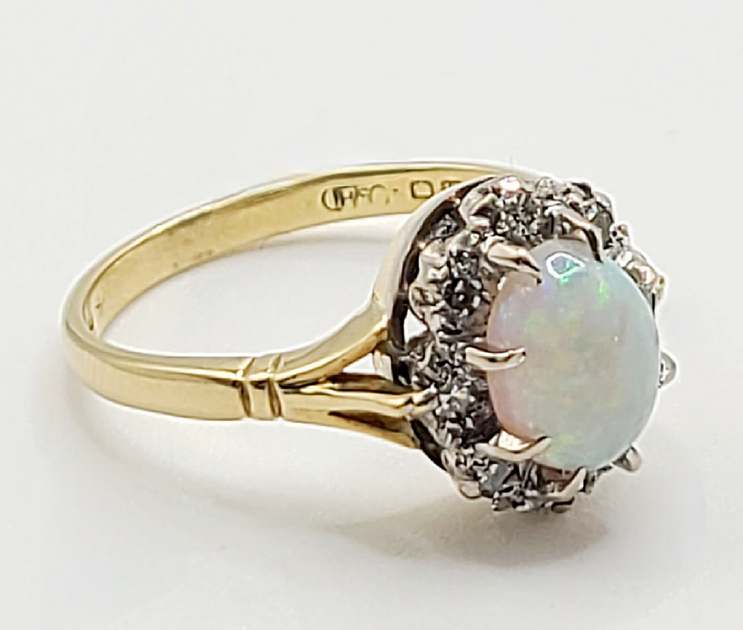 18ct Gold Opal & Diamond Cluster Ring