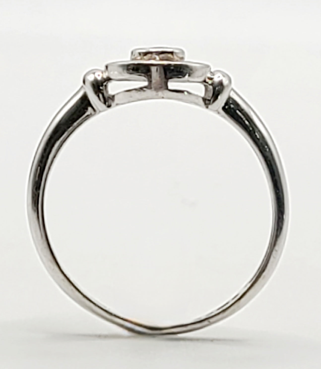 Tear Drop Tanzanite on 9ct White Gold with Diamond Halo, Birmingham c2000