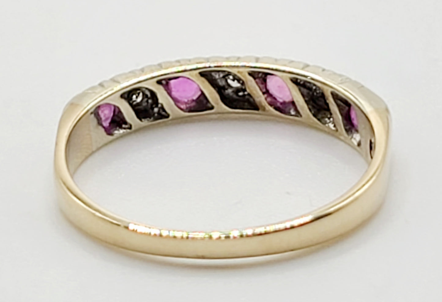 Vintage Round Cut Ruby & Illusion set Diamonds Half Eternity Ring Size M1/2
