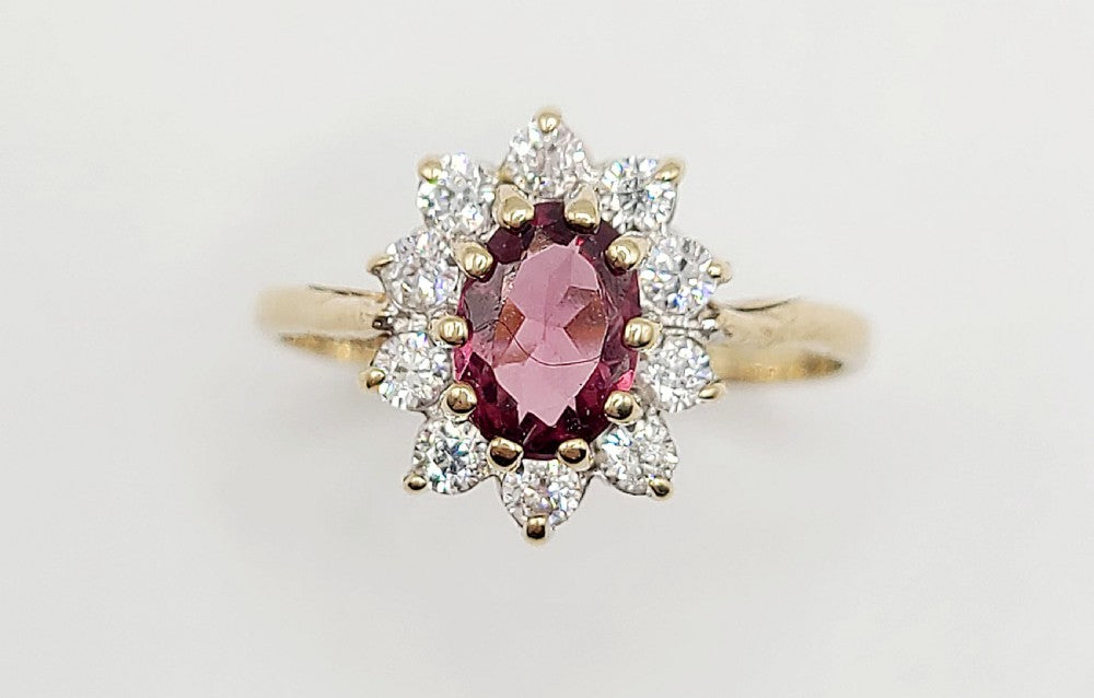 Oval Cut Garnet & CZ halo 9ct Gold Ring (L)