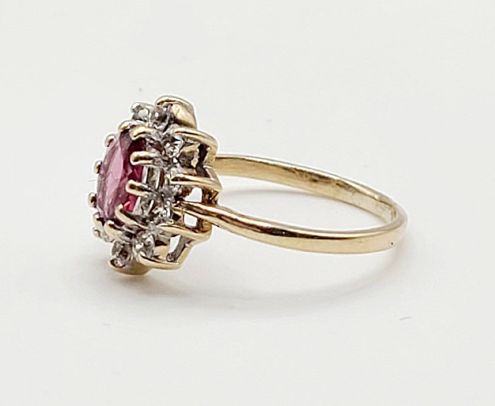 Oval Cut Garnet & CZ halo 9ct Gold Ring (L)