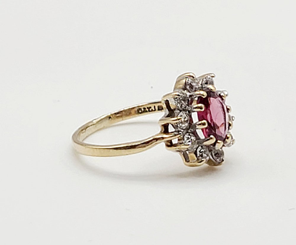 Oval Cut Garnet & CZ halo 9ct Gold Ring (L)