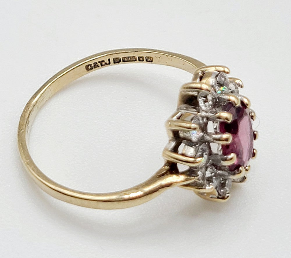 Oval Cut Garnet & CZ halo 9ct Gold Ring (L)
