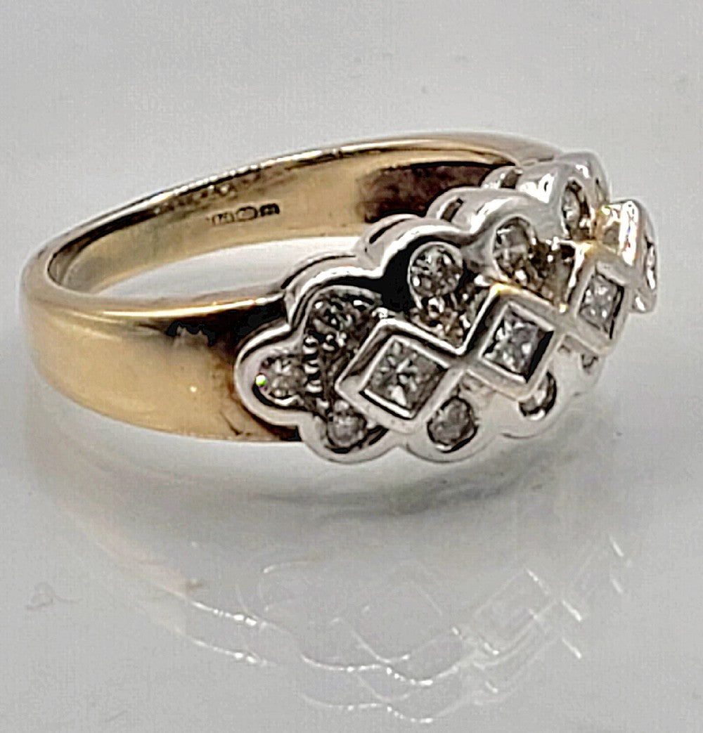 Diamond 1.6ct (x12 round x4 princess cut) White/Yellow 9ct Gold Ring (O1/2)