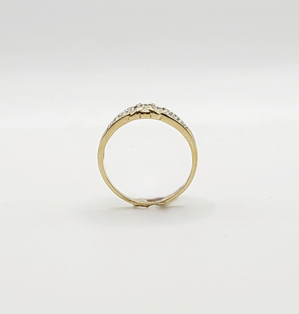 Greek Key Pattern Diamond White & Yellow 9ct Gold Ring (V)