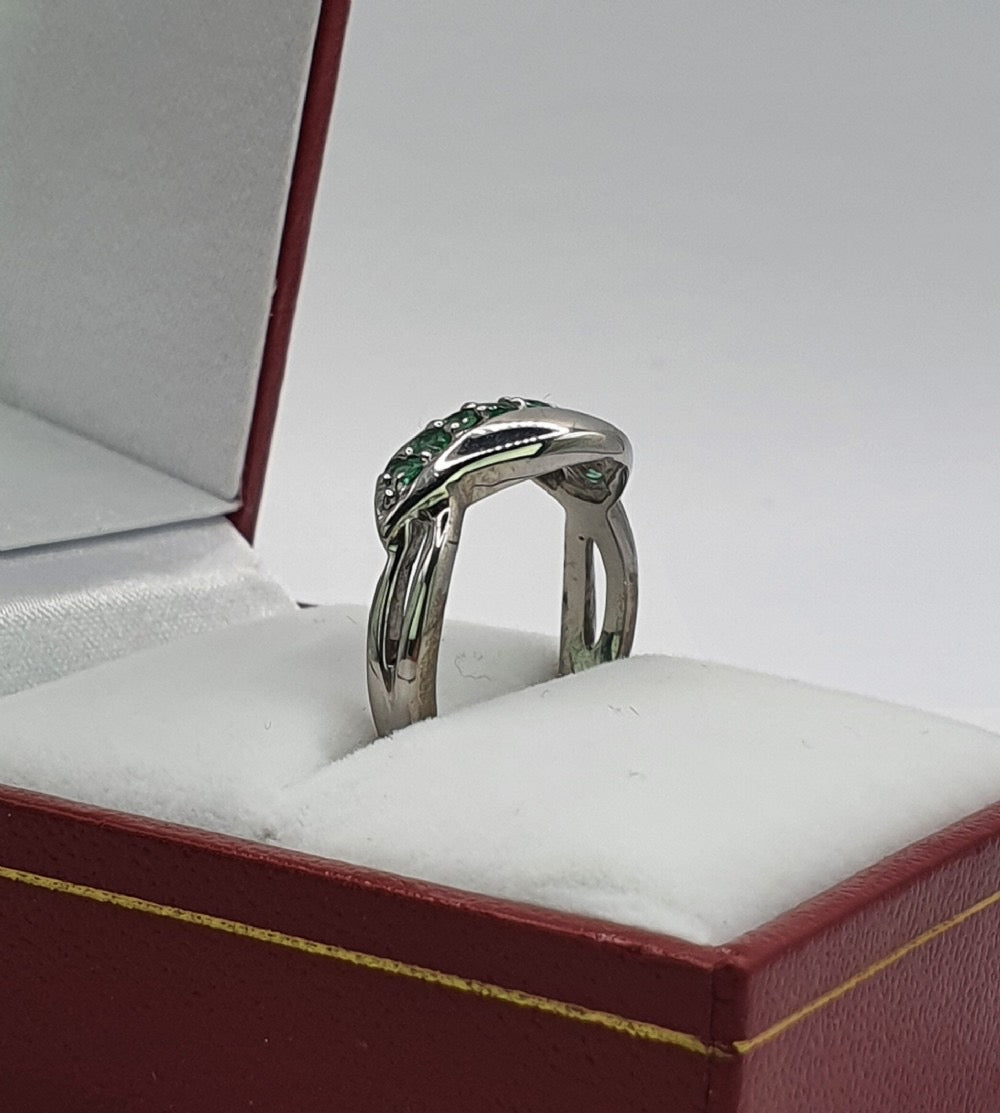 Emerald 0.29ct Sterling Silver Ring
