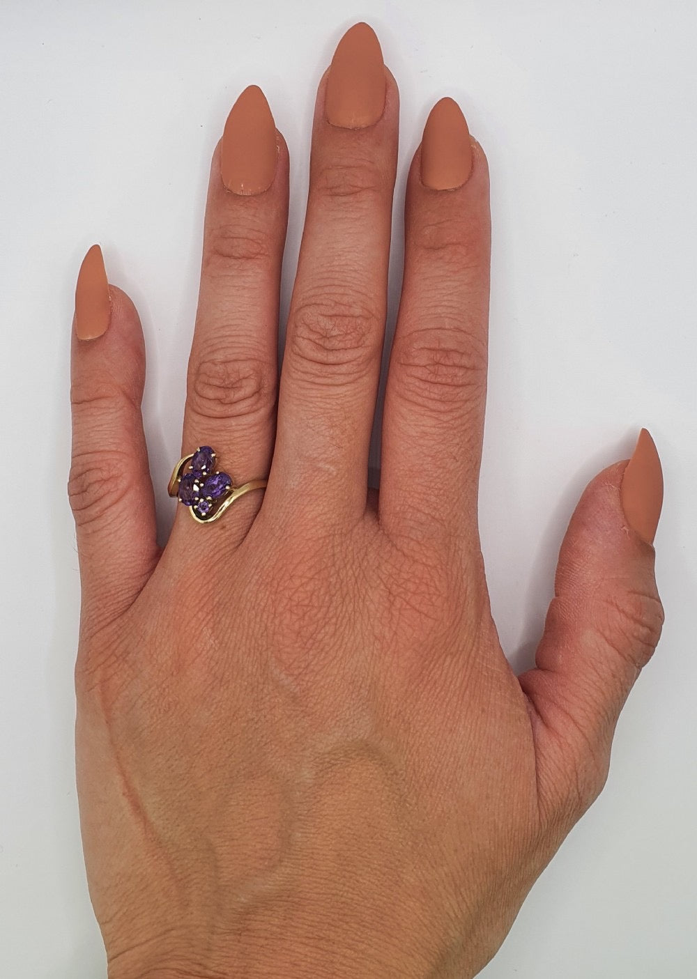 Vintage 9ct Gold & Amethyst Swirl ring