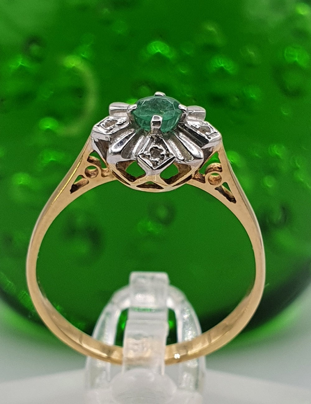 Art Deco Emerald & Diamond 18ct Star Cluster Ring c1930
