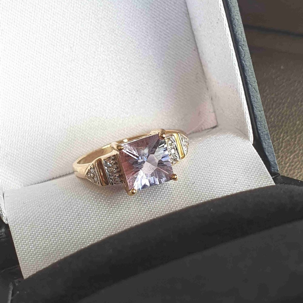 Vintage 2ct Princess Morganite & Diamond Stepped Shoulders 9ct Gold Ring
