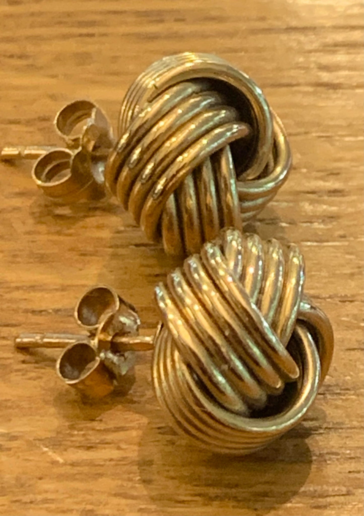 Pair of 9ct Gold Knot Stud Earrings