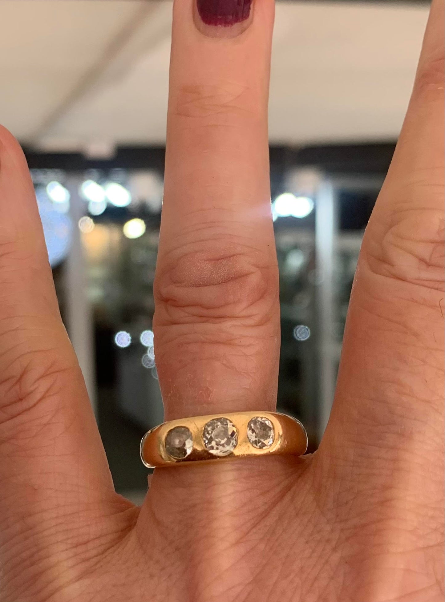 Antique 18ct Gold Gypsy Diamond Trilogy Ring c1880 - Size S.