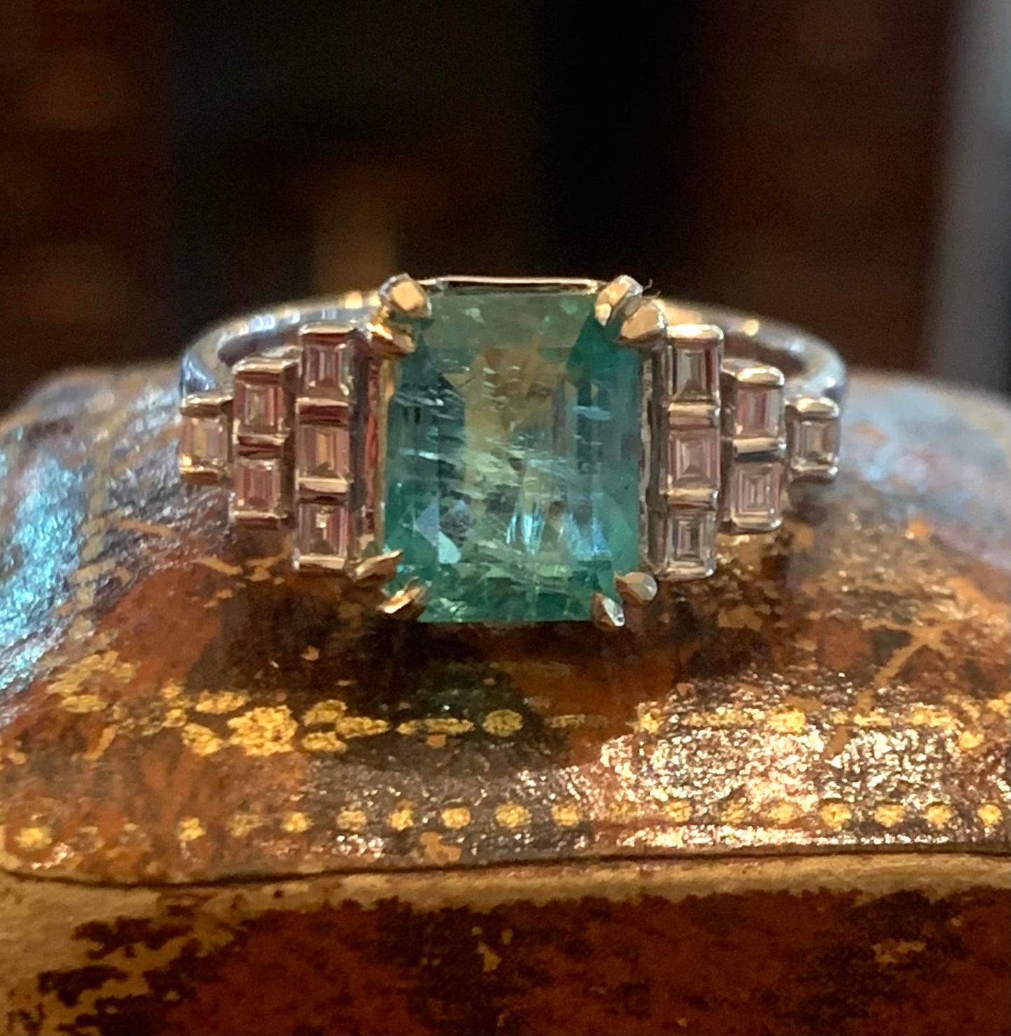 Art Deco 2ct Natural Emerald & Baguette Cut Diamond 18ct Gold Ring - Size N