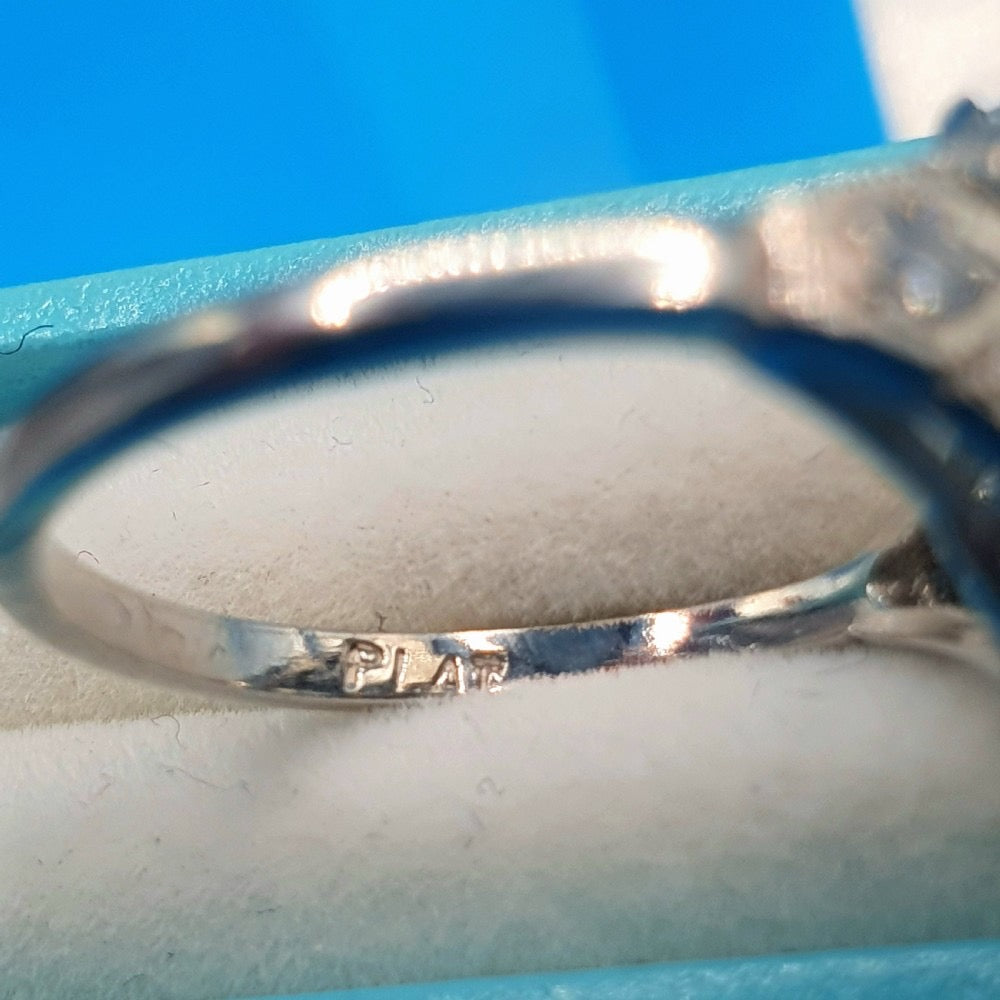 Art Deco Aquamarine & Diamond Platinum Ring