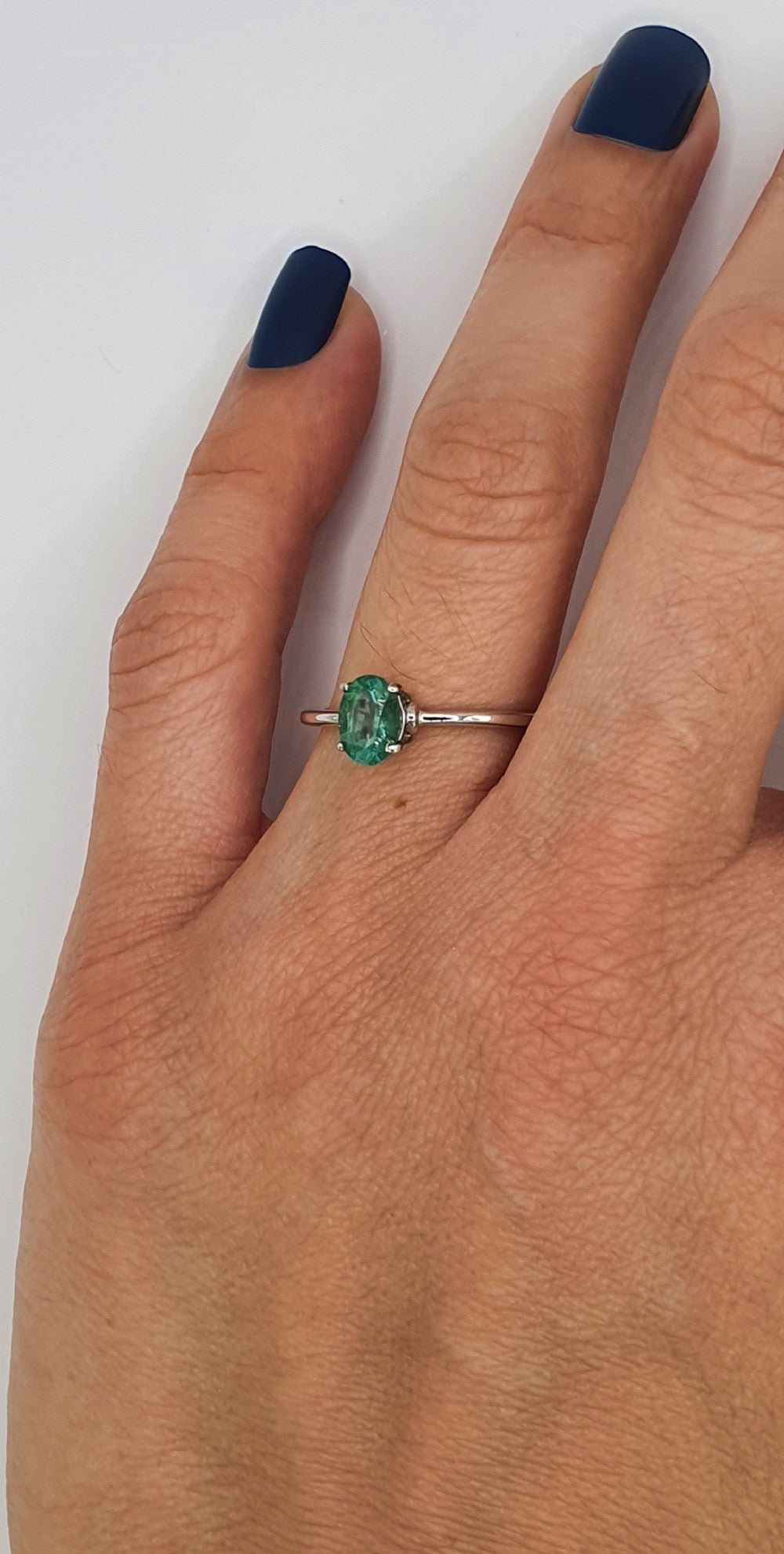 Garnet silver ring