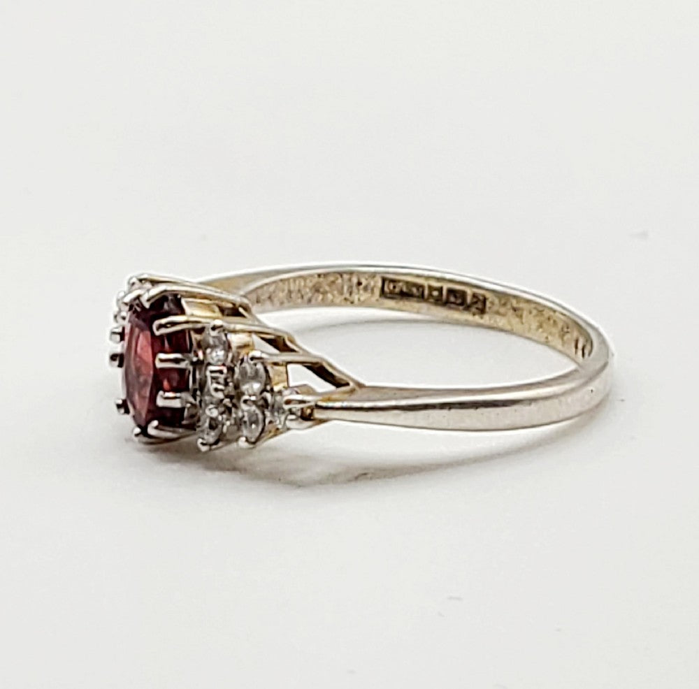 Garnet Sterling Silver & Diamante Ring (Q)