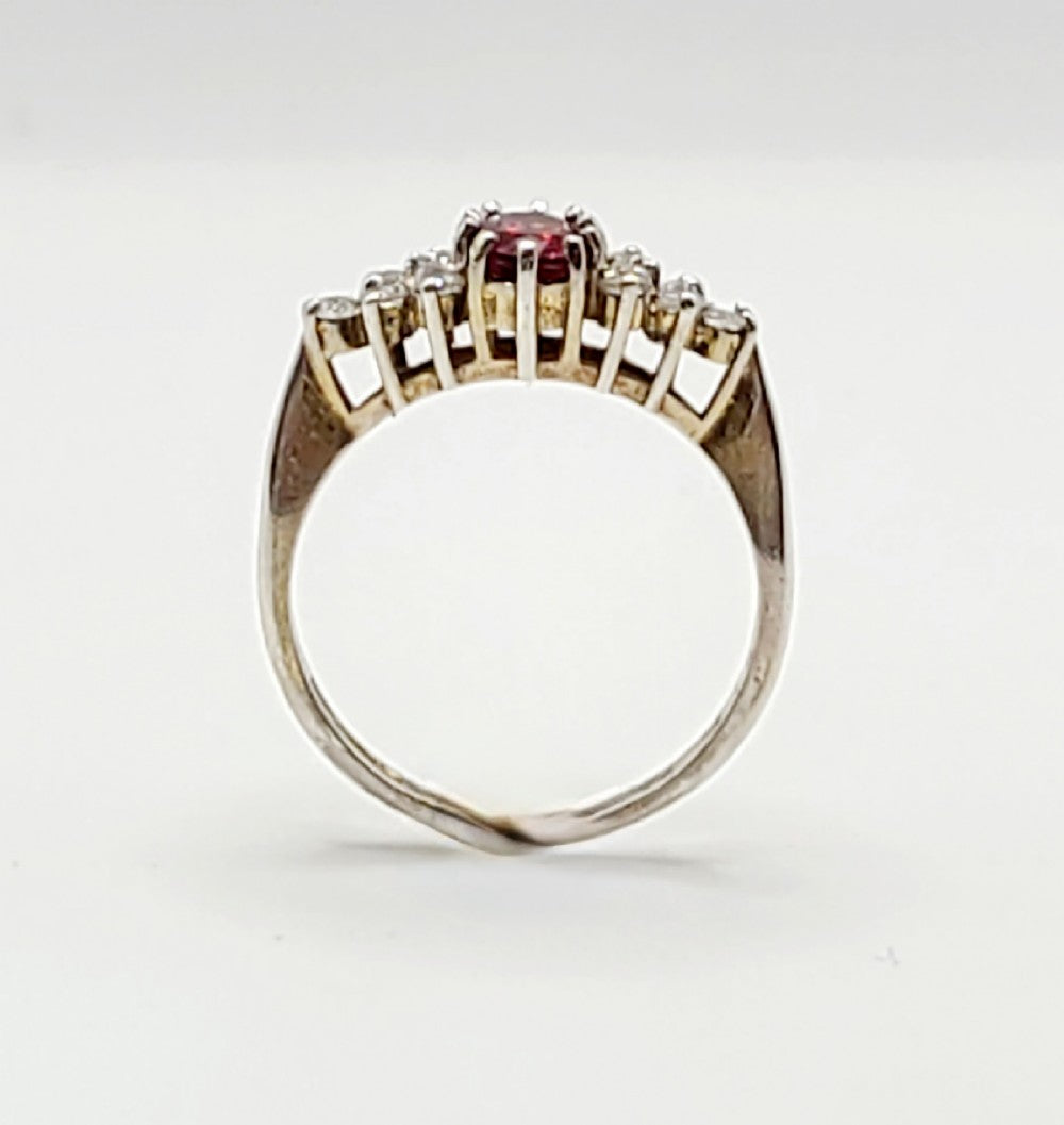 Garnet Sterling Silver & Diamante Ring (Q)