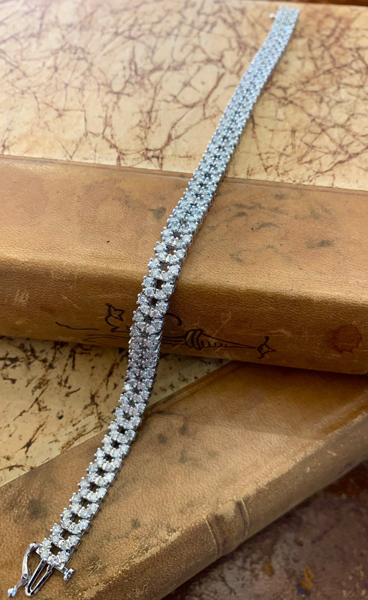 Diamond Bracelet on 14ct White Gold