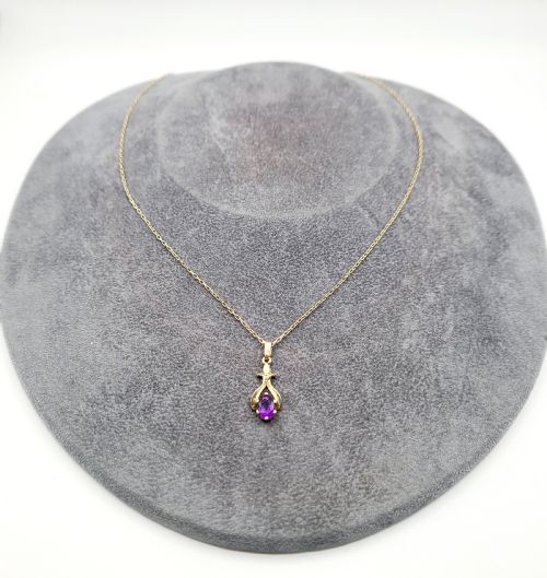Amethyst 9ct Gold Pendant with 9ct Gold Chain