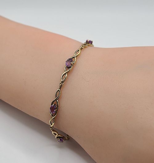 9ct Gold Amethyst Bracelet